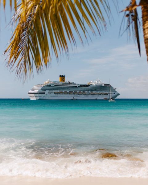 Exploring the Best Tropical Destinations by Cruise